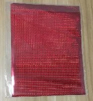 Folija rdeča hologramska s kvadratki metalizirana 50pol A4, zaščita,metalic,film,transfer