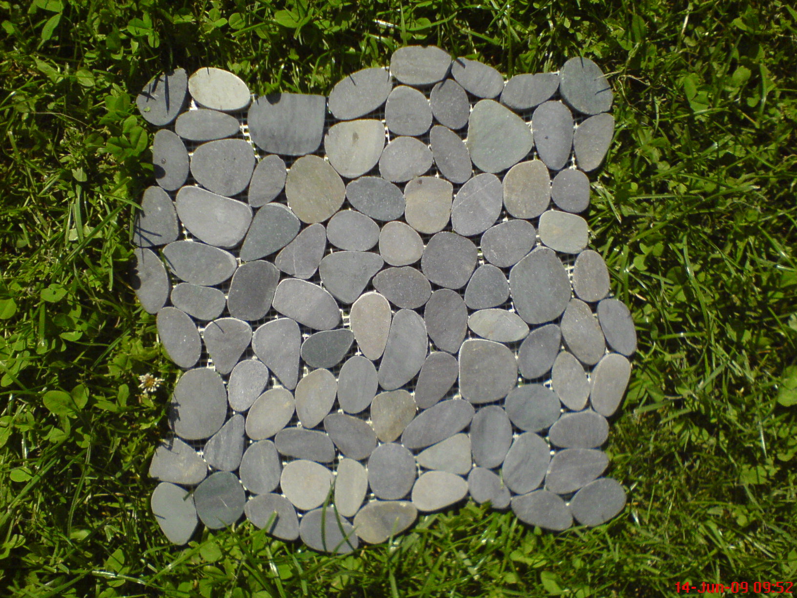 Naravni kamen RF Light Black flat mosaic 30cmx30cm 1m2, rf light black mosaic tile flat,naravni kamen,naravne ploščice,eko kamen